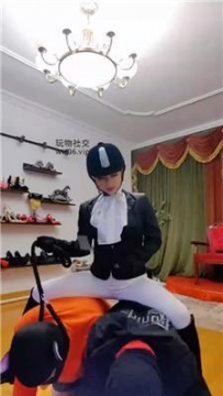 【调教视频】【魔鬼天使】马术女主-骑马骑脖驯化 JS250116-29