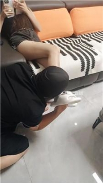 【调教视频】【小红帽】品尝素人的原味棉袜 JS250812-16