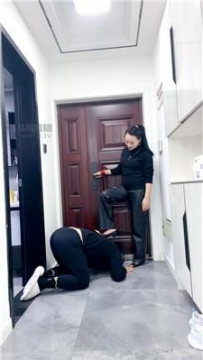 【调教视频】【七姨】女老板高跟玩奴 JS260123-28