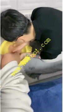 TL26381 西柚】洗脚舔足全体重踩踏41分钟