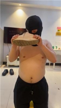 【调教视频】【白兔】麦昆鞋白棉袜羞辱老师 JS250221-20