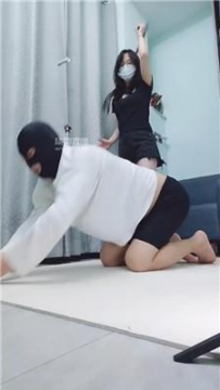 【调教视频】【灵竹】高跟玉足踩脚垫 JS250602-40